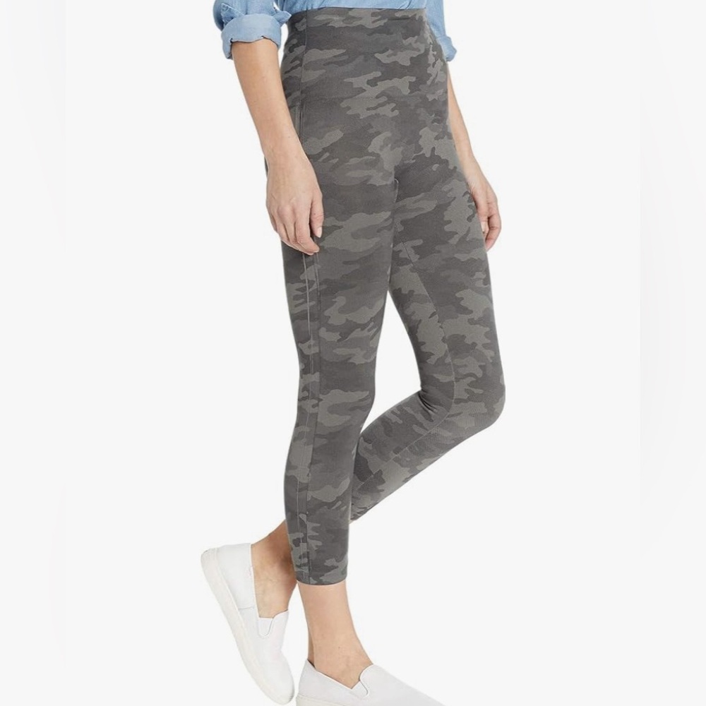 SPANX Look at Me Now Cropped Seamless Leggings Sage Camo MD - Picture 2 of 7
